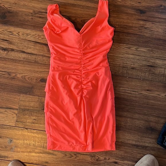 Dress - Picture 2 of 2